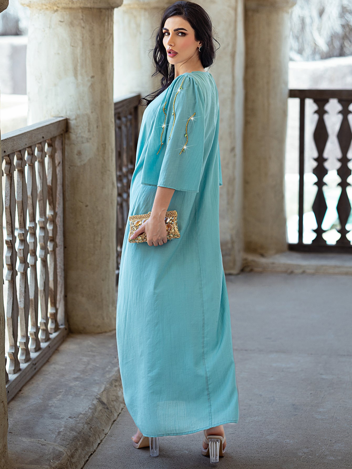 15079 Middle East seven-point flared sleeve women's dress new robe