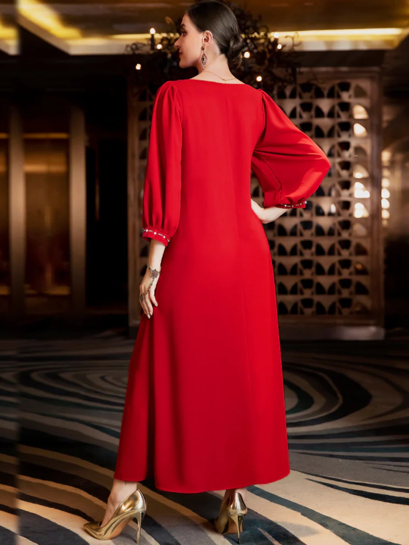 BA3054 New Red Lantern Sleeve Arabian Heavy Industry Hand Sewn Diamond Dress Banquet Bridal Dress
