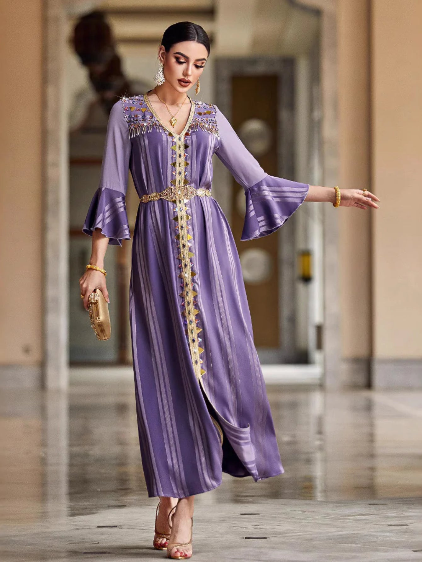 BA4137 Fashion V-Neck Long Sleeve Handmade Beaded Dress Elegant Robe Spot