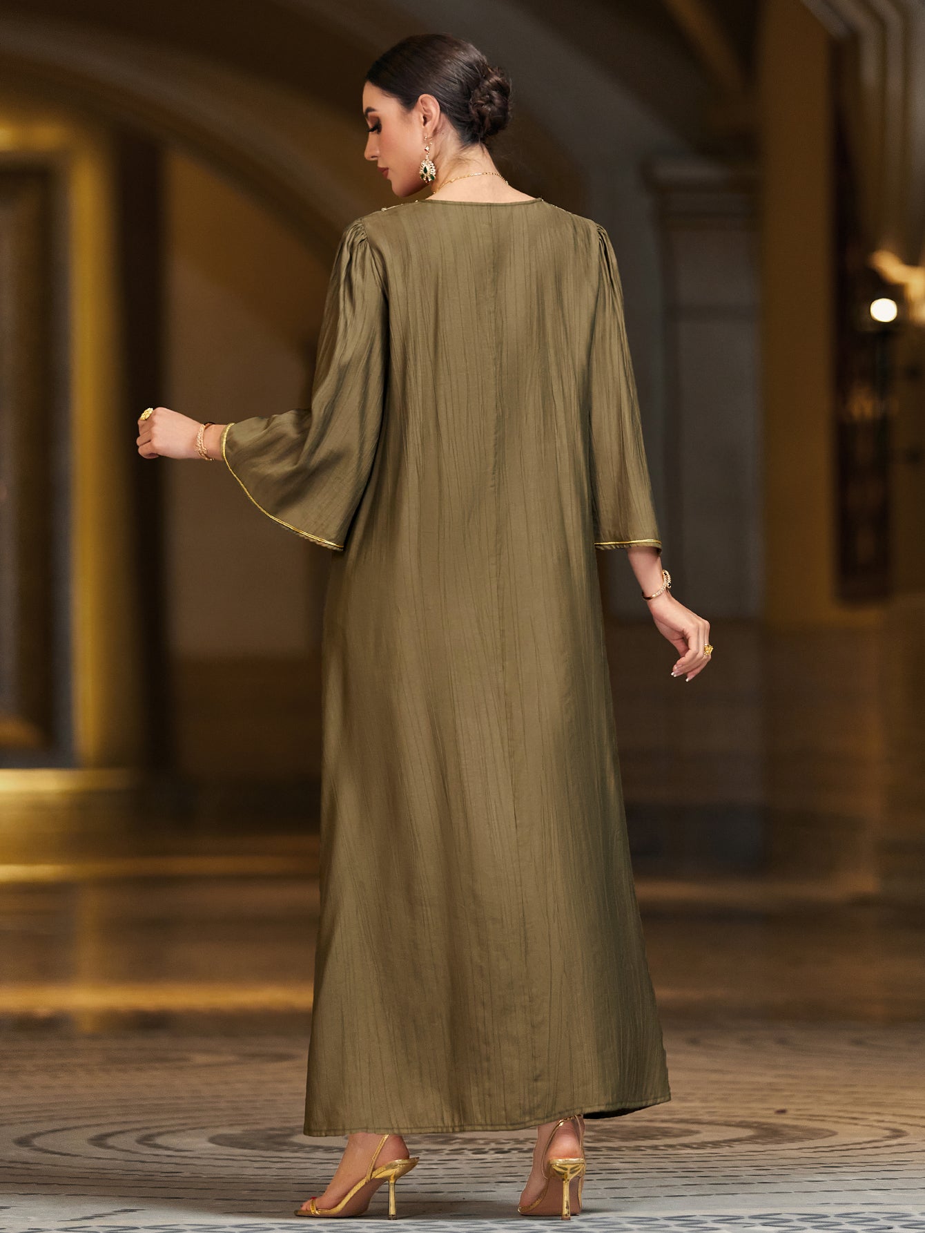 4121 Hand-Swen Bead Embellshments Rhinestone Long Abaya,  Elegant Rmantic Glamorous Vacation Fantasy Short Sleeve