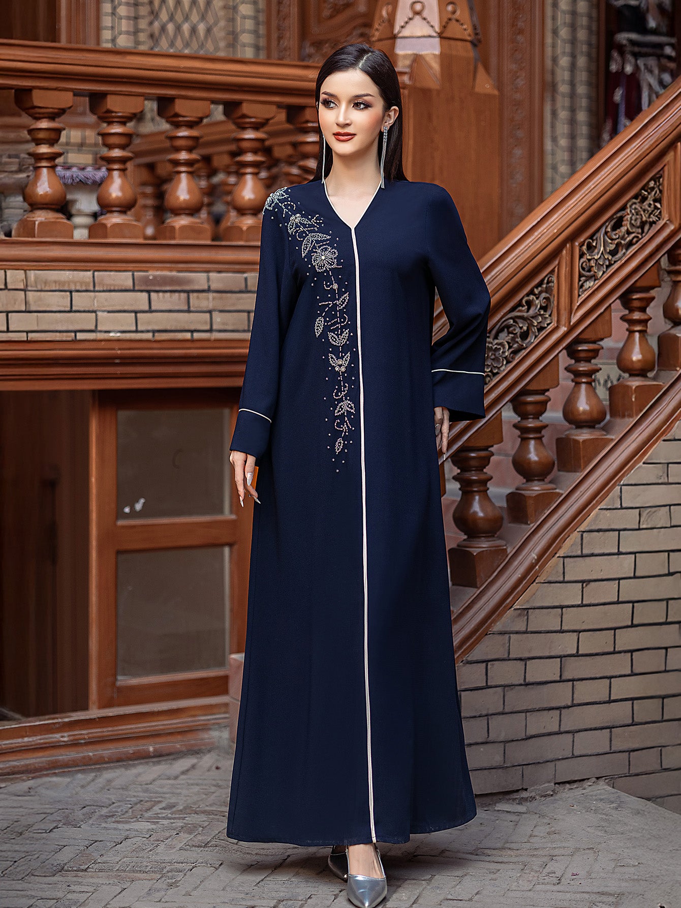 15218 Hand-Sewn Rhinestone with Flaral sheap Elegant & Long Sleeve Arabic Abaya