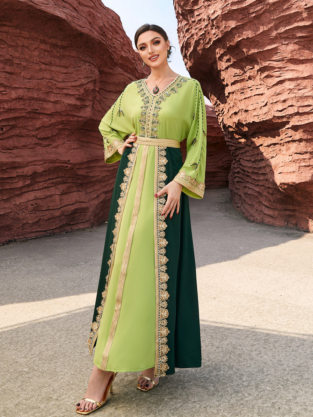 4099 Middle Eastern Style Green Dark Green Colorblock Gold Embroidered Belted Long Sleeve Maxi Dress - Elegant Contrast Decorated Gown