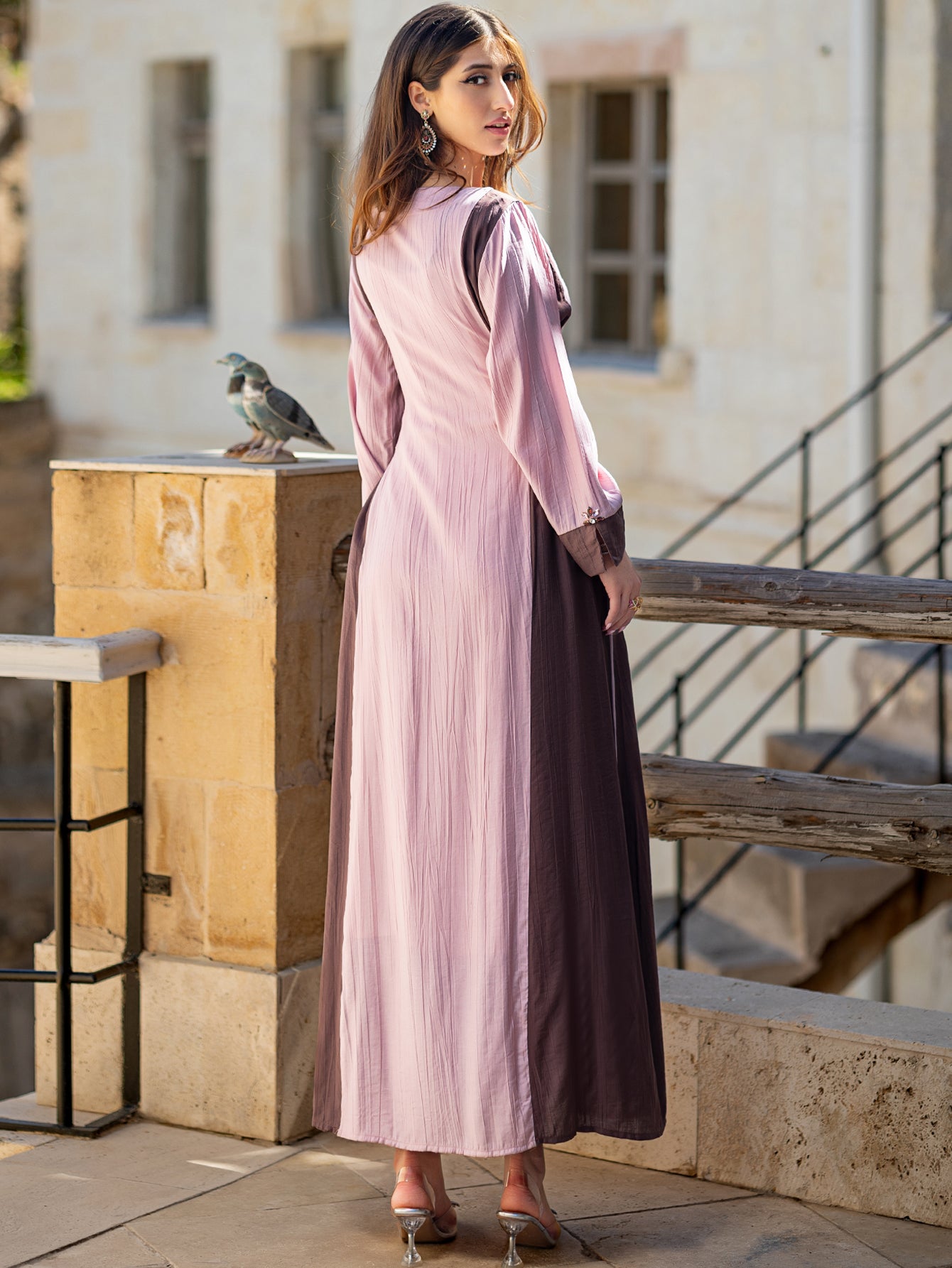 15046 Gorgeous Pink-Brown Abaya Dress – Delicate Bead Embellishments, Shine Brightly Even in Daily Outings
