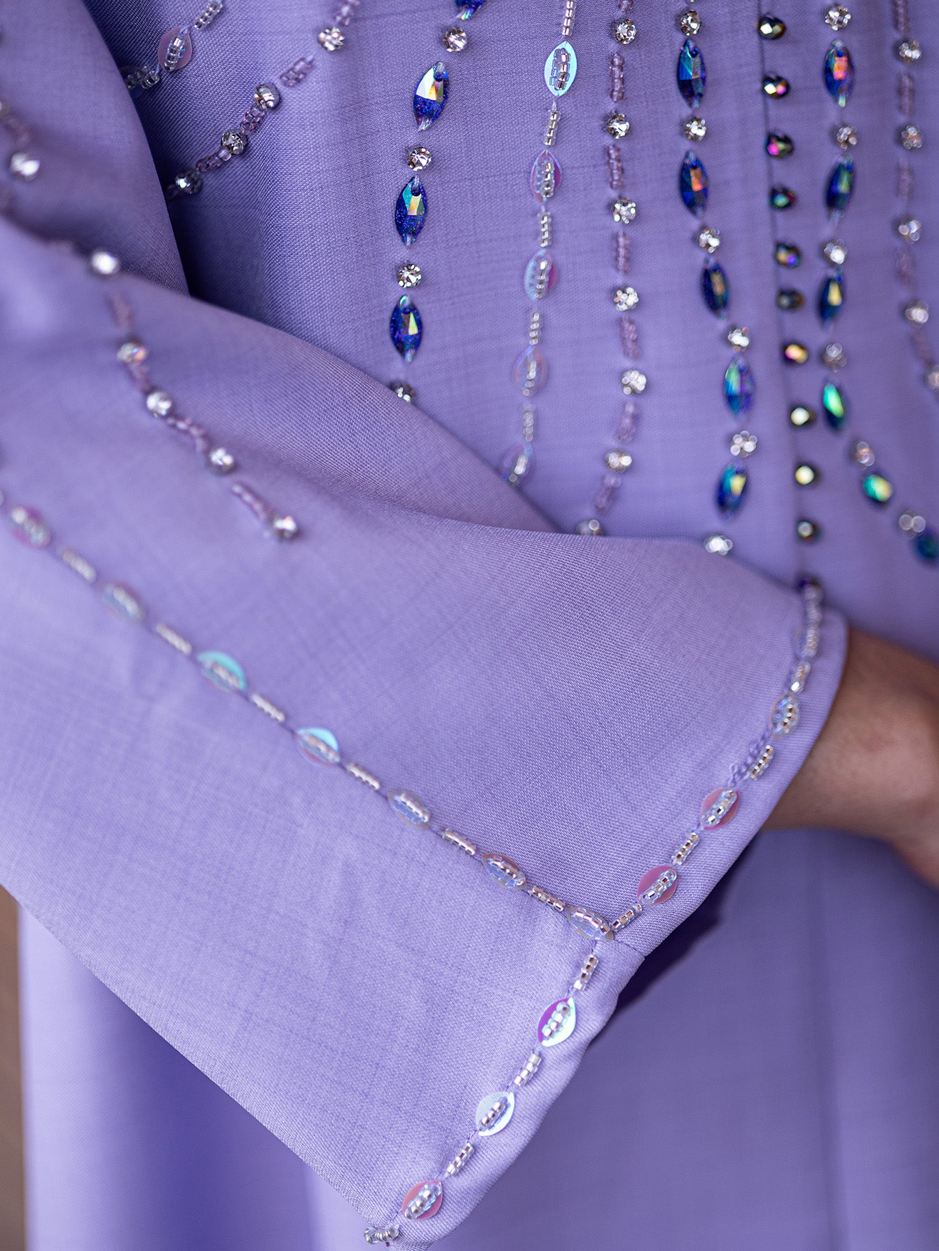 15149 Vintage-Inspired  Abaya Dress – Modern Tailoring Meets Bead Elements, Maximizing Fashion Appeal