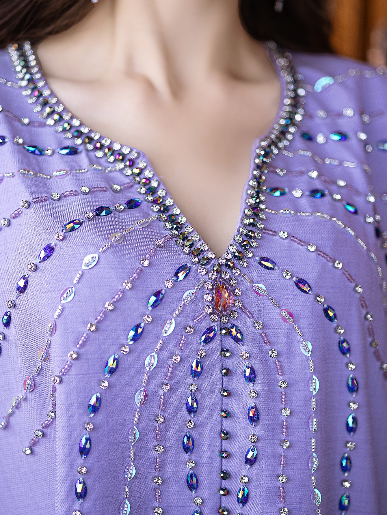 15149 Vintage-Inspired  Abaya Dress – Modern Tailoring Meets Bead Elements, Maximizing Fashion Appeal