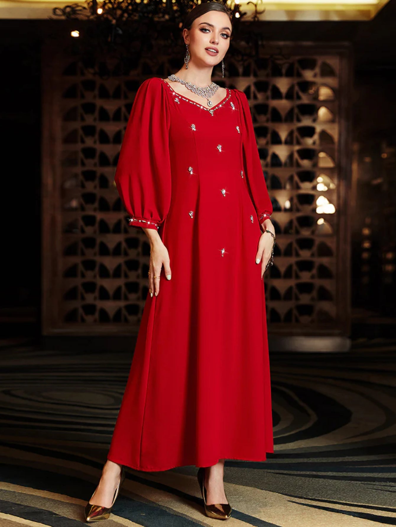 BA3054 New Red Lantern Sleeve Arabian Heavy Industry Hand Sewn Diamond Dress Banquet Bridal Dress