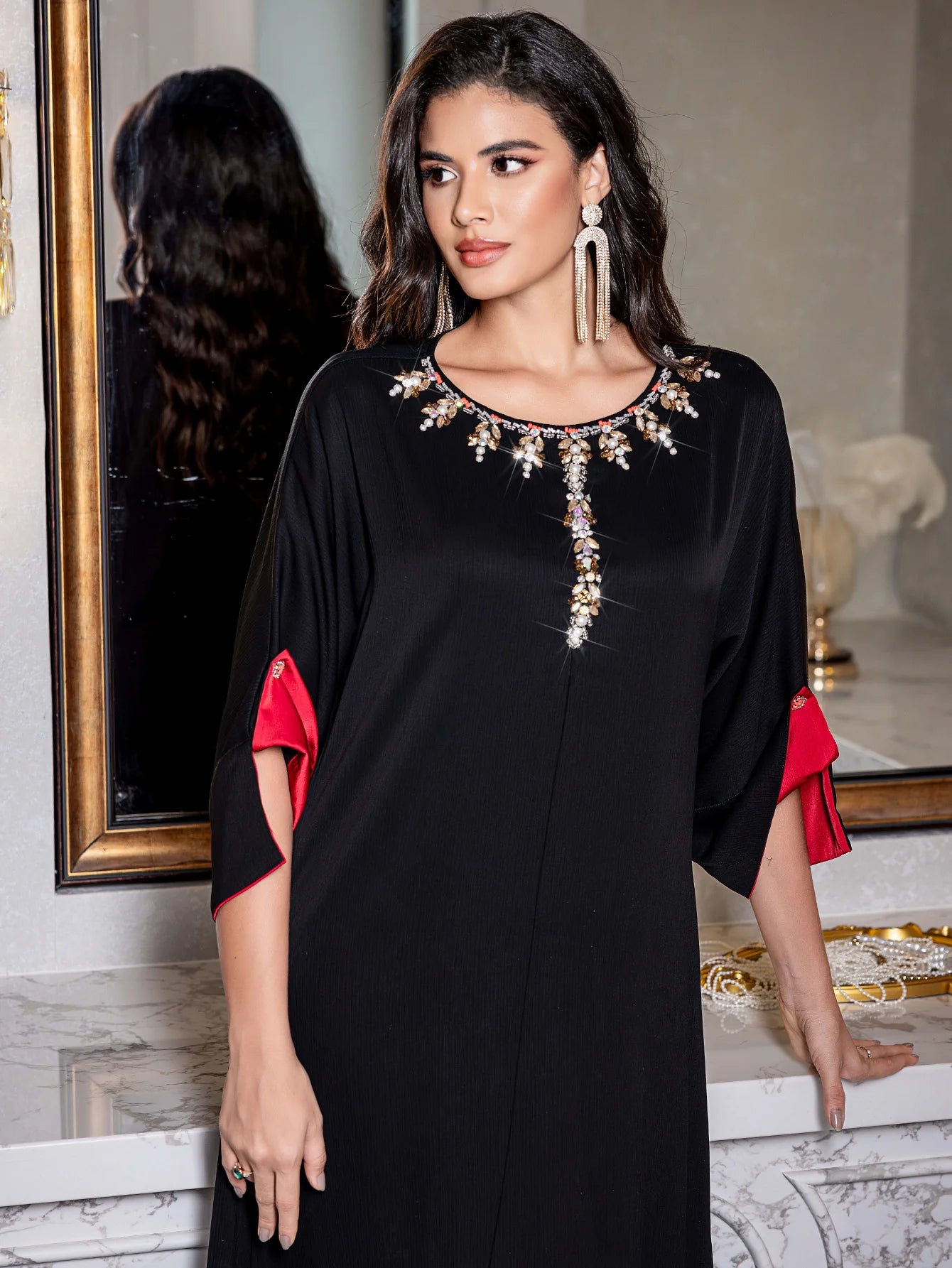 15176 new contrasting color medium-sleeved robe hand-sewn diamond elegant dress