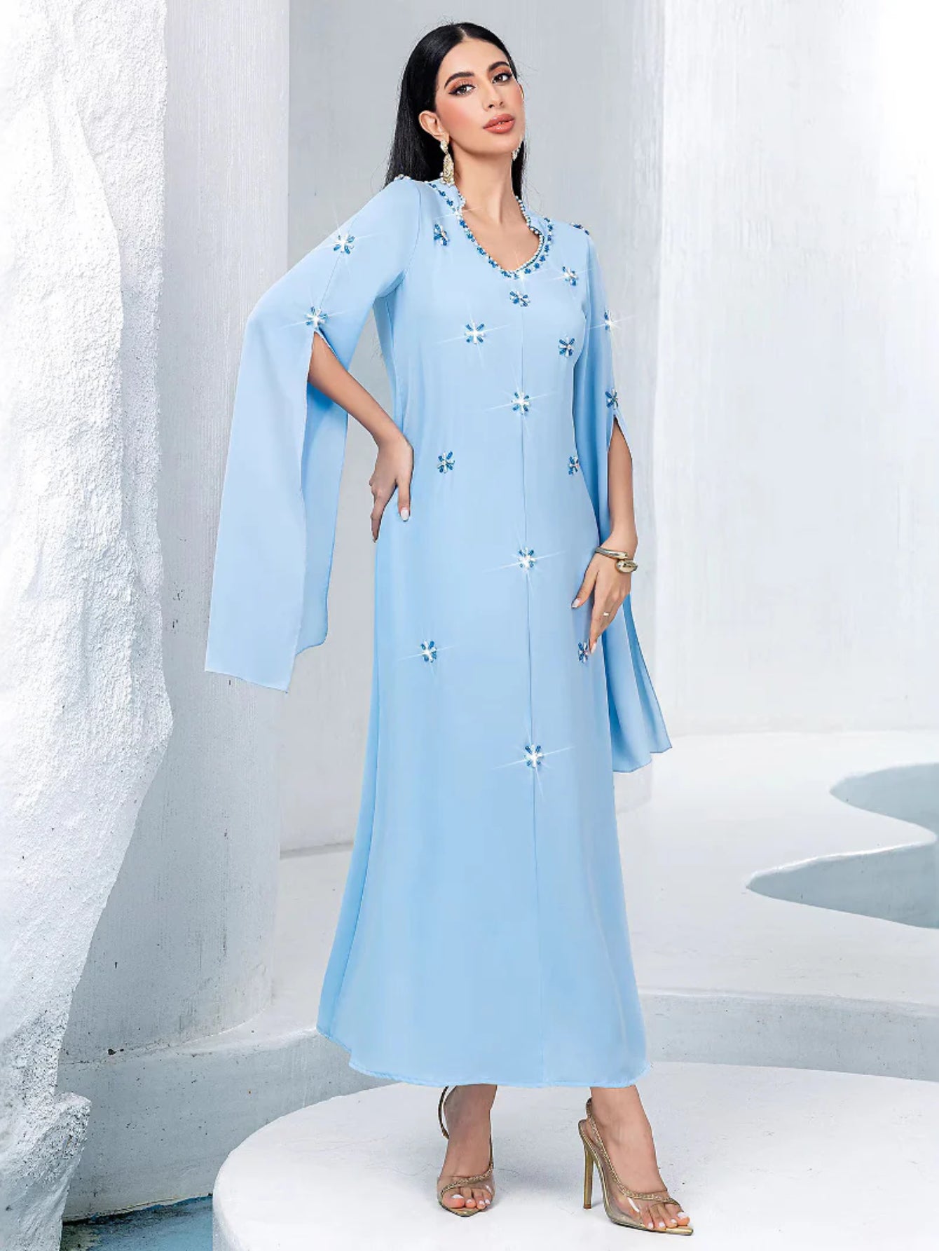 15133 new light blue super long-sleeved hand-sewn glass rhinestone dress Middle East women's clothing spot
