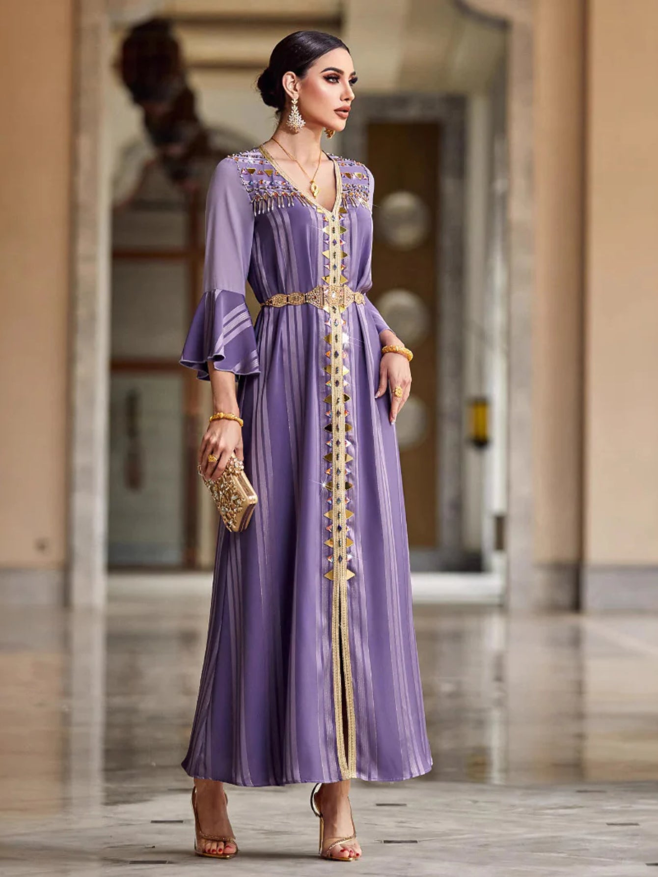 BA4137 Fashion V-Neck Long Sleeve Handmade Beaded Dress Elegant Robe Spot