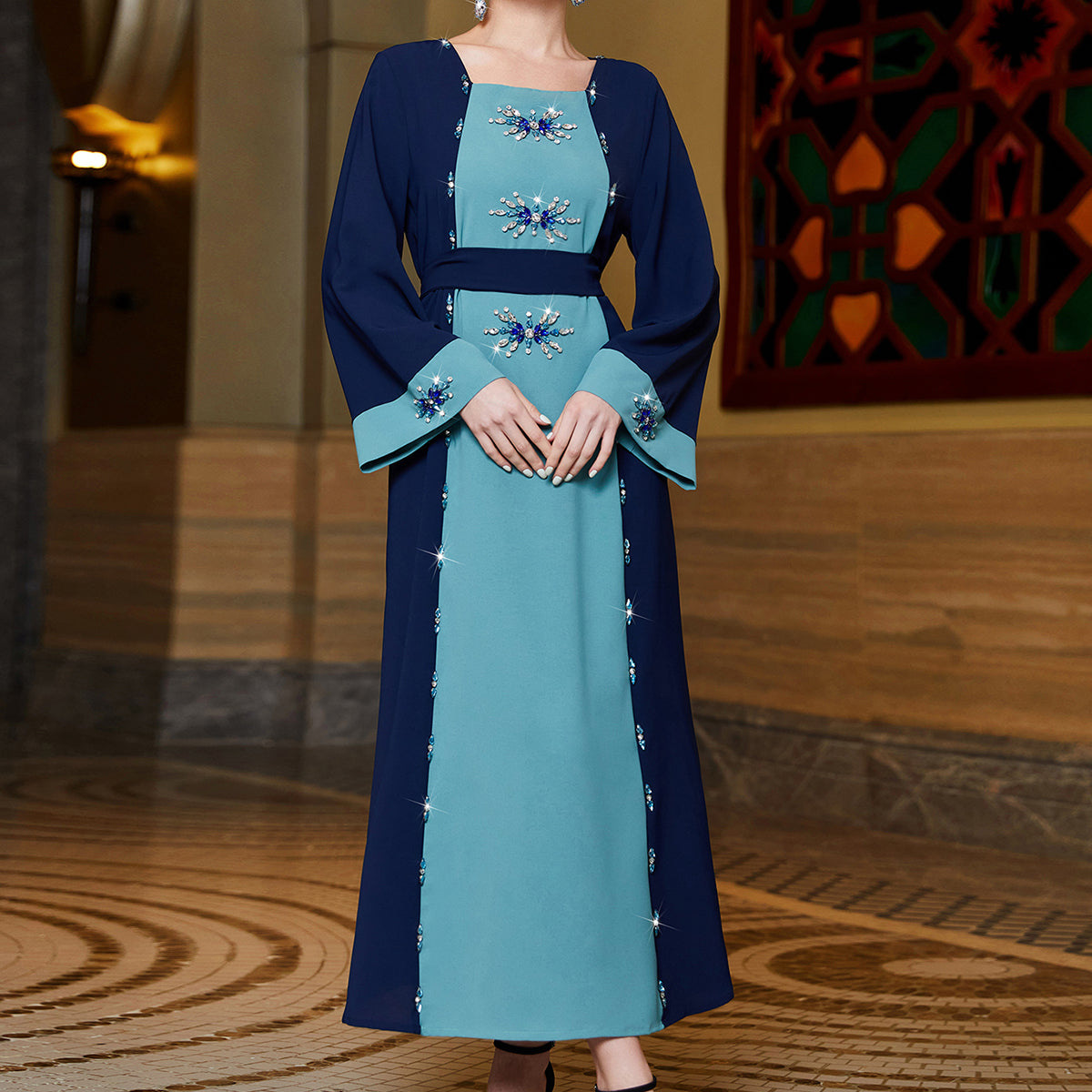 3051 contrasting color splicing! Middlewind horn sleeve diamond-encrusted long slim-fit dress
